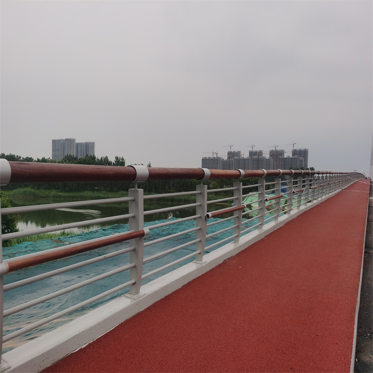 拉丝不锈钢复合管栏杆耐高温抗冲击