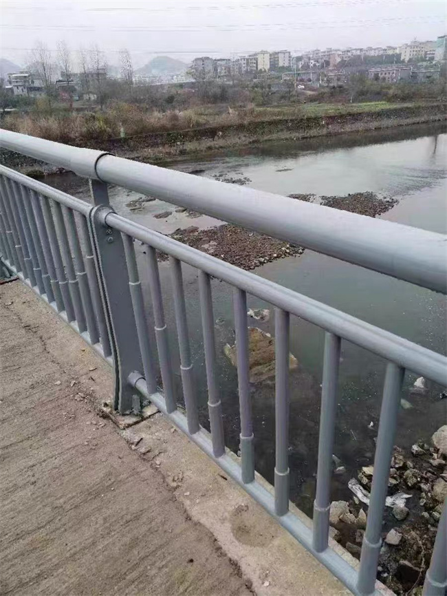 护栏供应采购