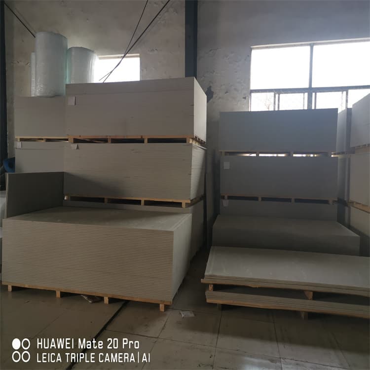 定做硫酸钡板施工的基地