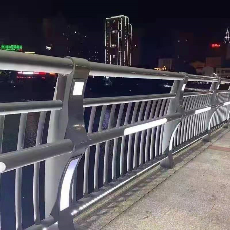 护栏批发供应