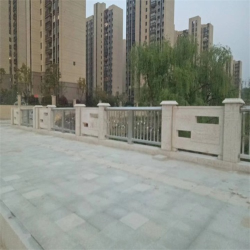 灯光护栏加工厂