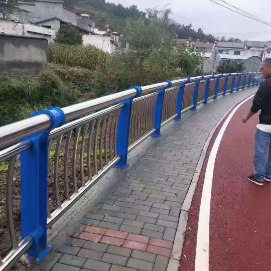 不锈钢复合管打造好品质