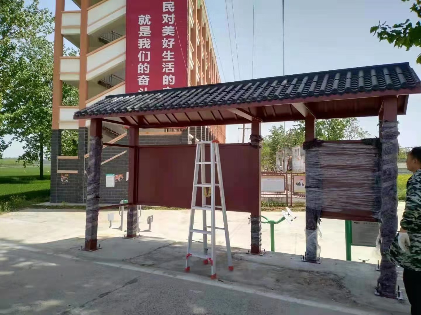 道路建设公交候车亭出厂价格