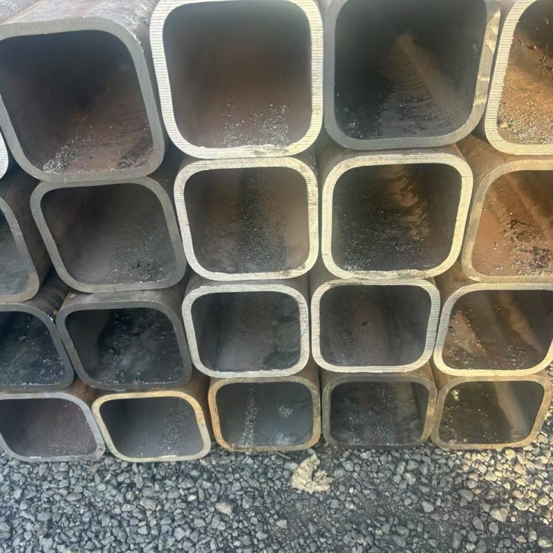 澄迈县26*50镀锌鸭蛋圆管厂家直销