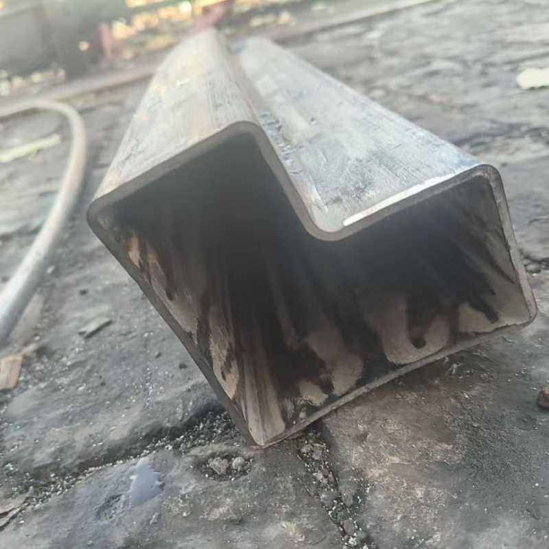 38*38镀锌八角管现货秒发速运