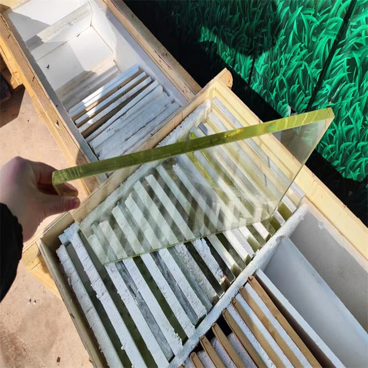 值得信赖的铅玻璃300*400mm经销商