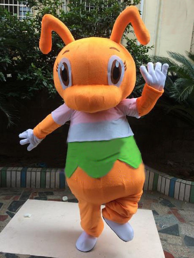 流行人偶服装定制厂家,动漫玩偶服质地良