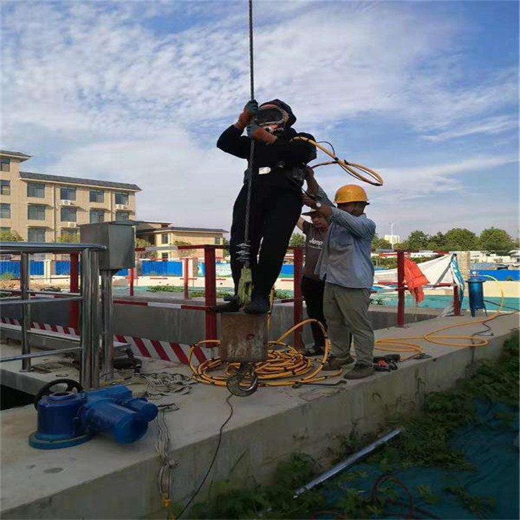 宿迁市水下打捞队-本地快速水下打捞救援