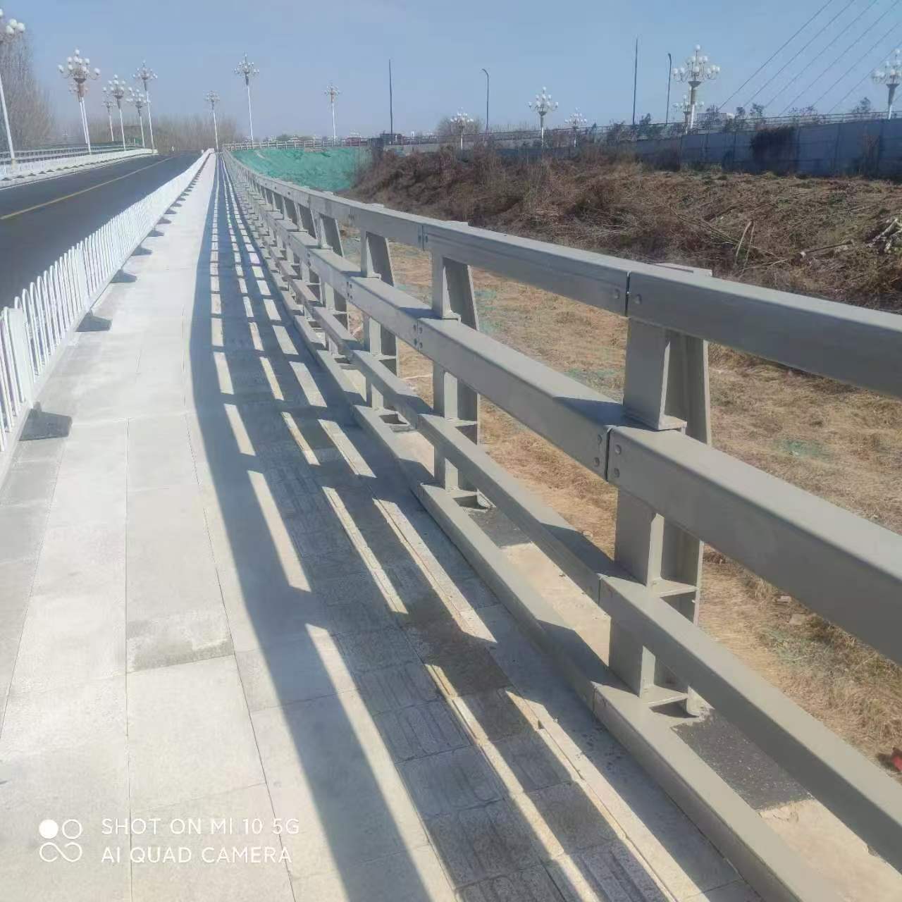 护栏中央分隔栏精选厂家好货