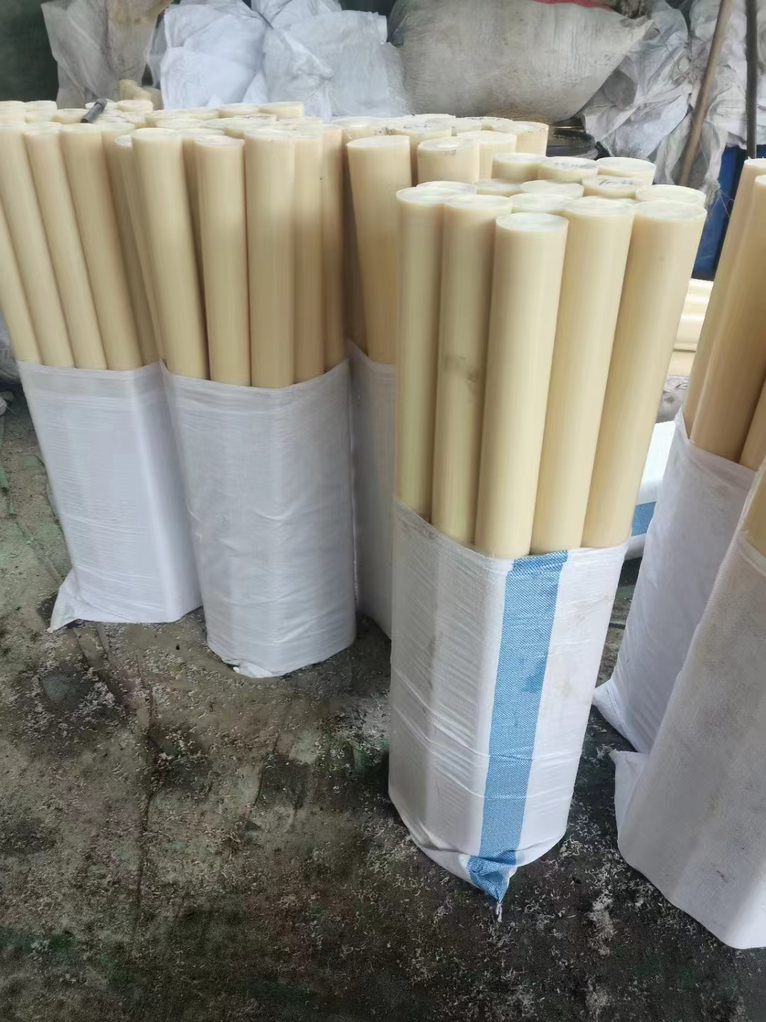 规格齐全的各种颜色的尼龙板厂家