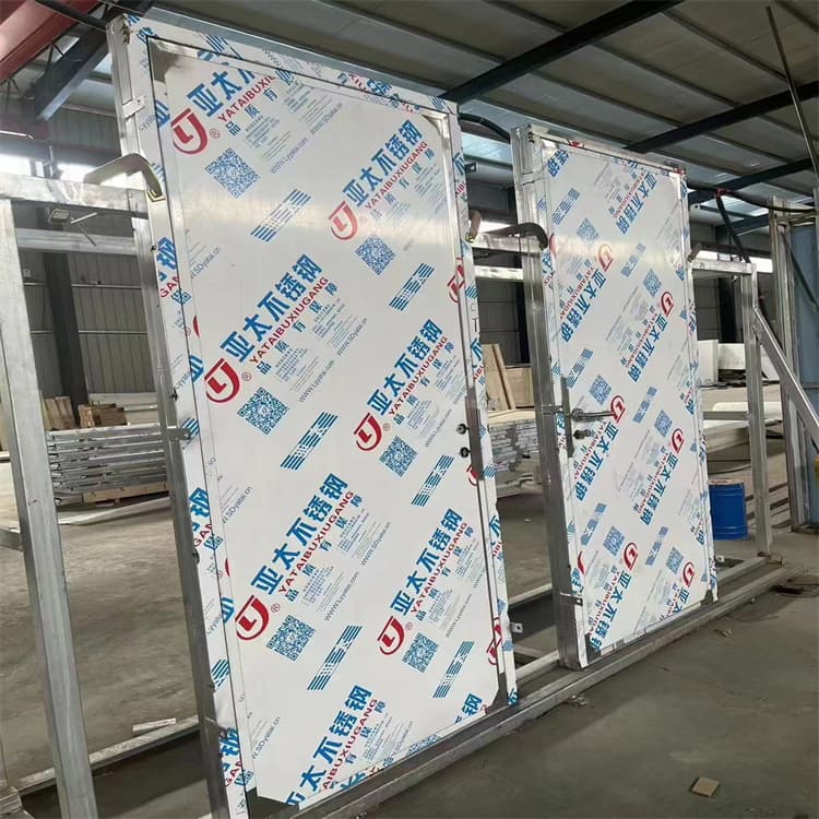 牙科不锈钢铅门-量大价优