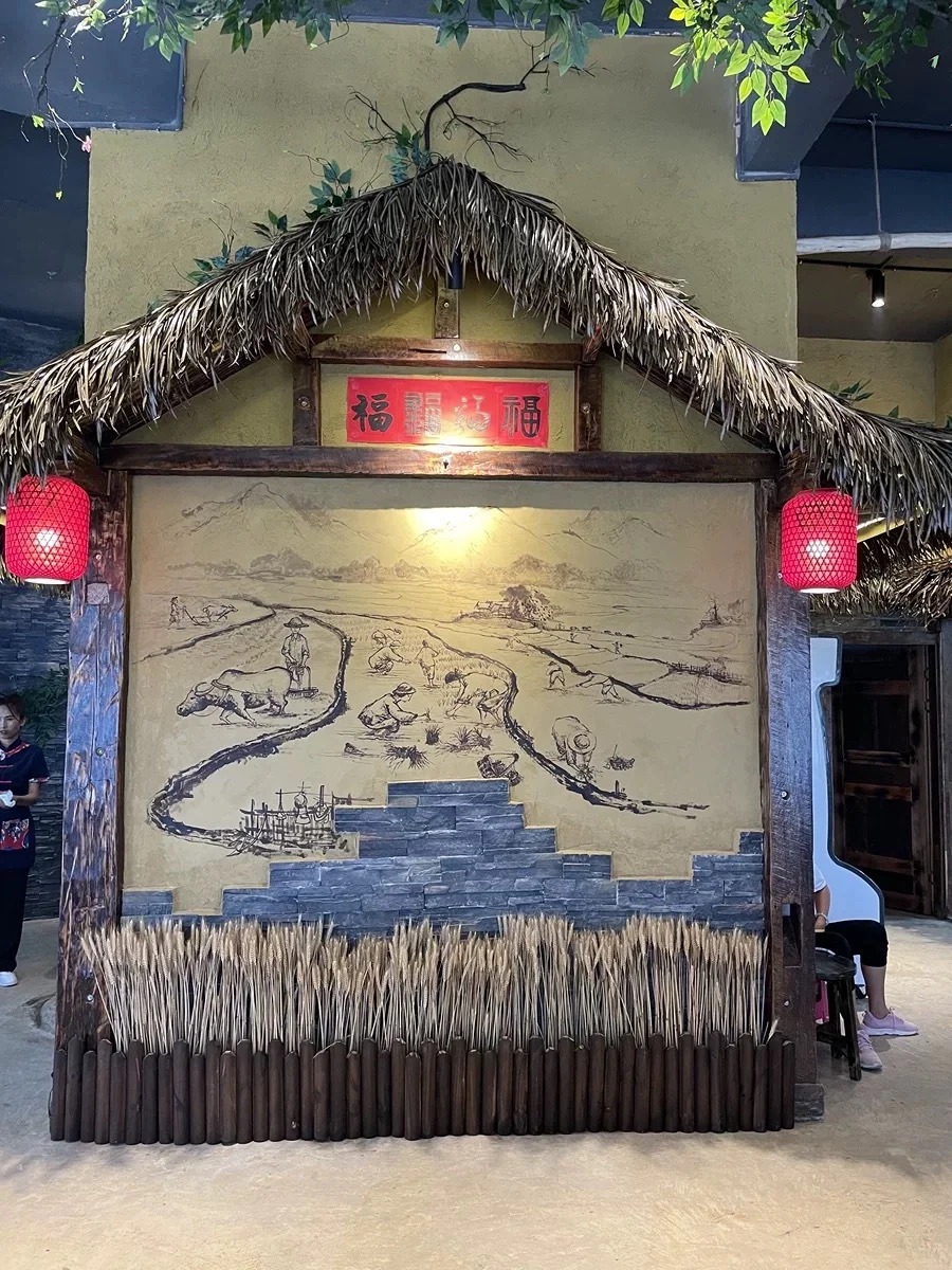 仿夯土稻草漆,艺术涂料厂家,农家小院改造,仿泥巴涂料源头工厂