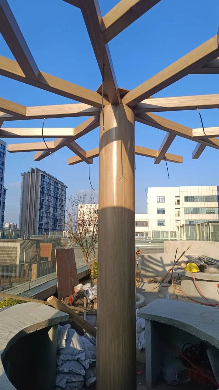 廊架长廊木纹漆，钢结构金属面木纹漆，仿木纹漆施工厂家
