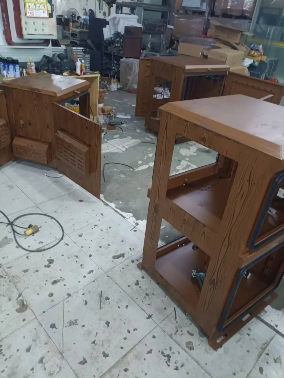 廊架长廊木纹漆，钢结构金属面木纹漆，仿木纹漆厂家施工