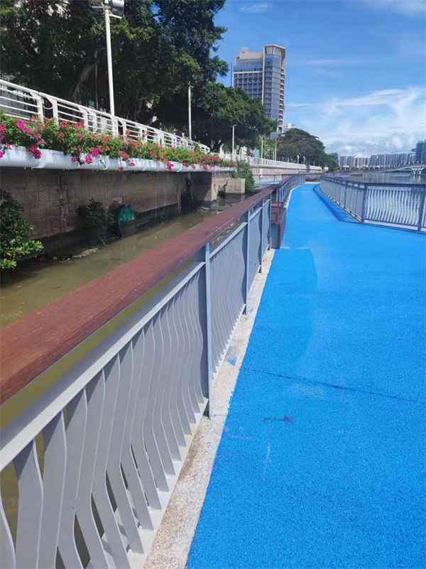 成都铝合金护栏广东省深圳市平湖街道放心购买