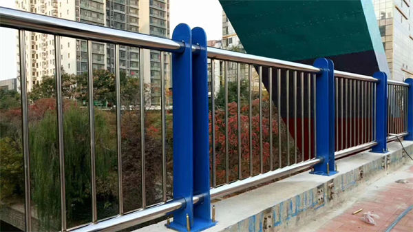 种植基地户外不锈钢护栏