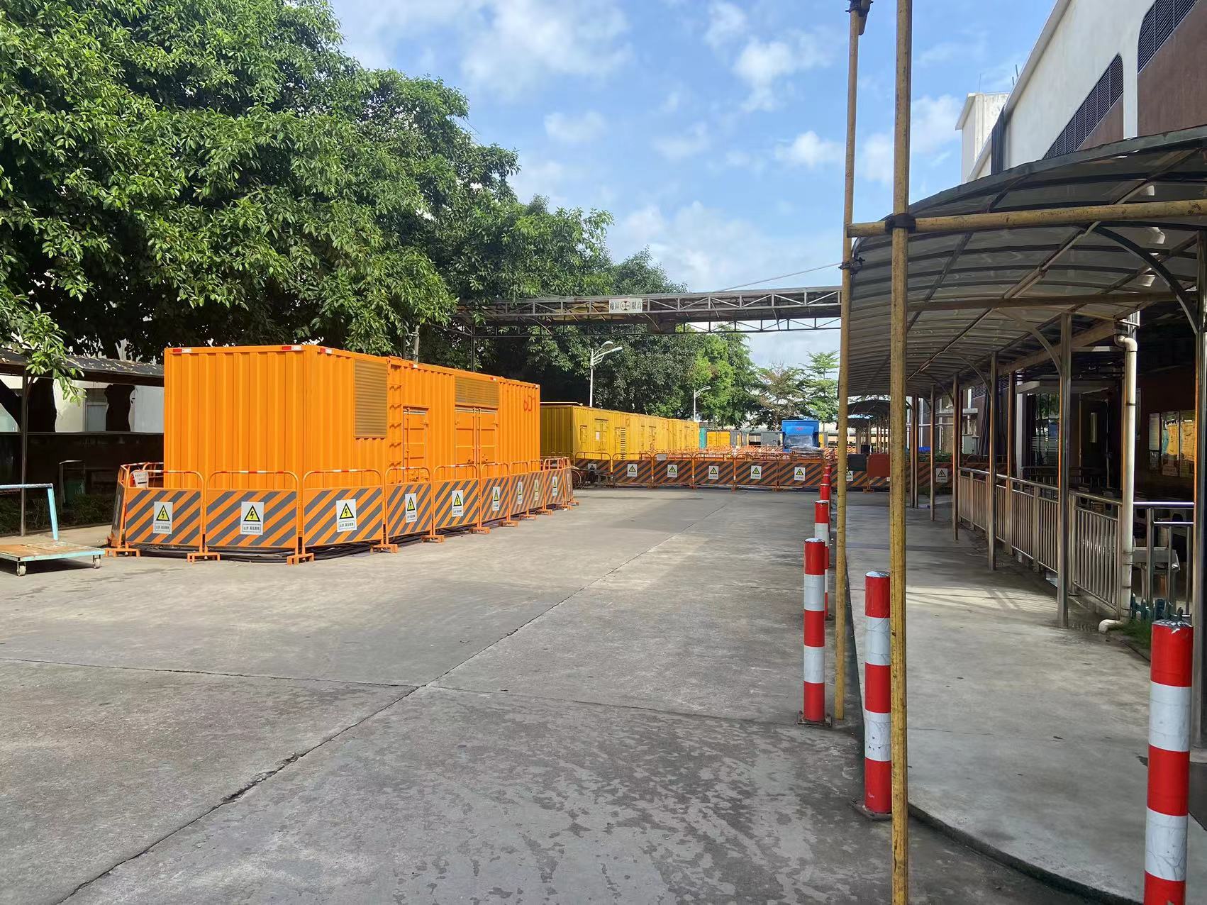 300KW发电机出租租赁（本地发电机租赁公司}