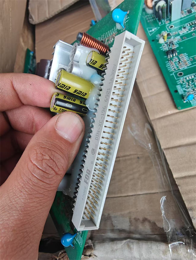  电路板随叫随到