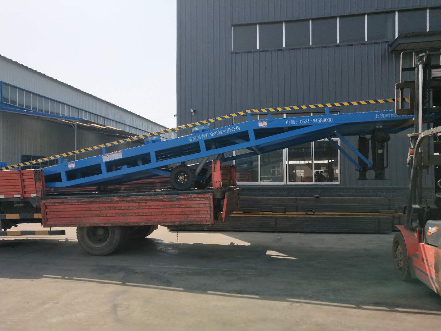移动登车桥载重10t价格安装