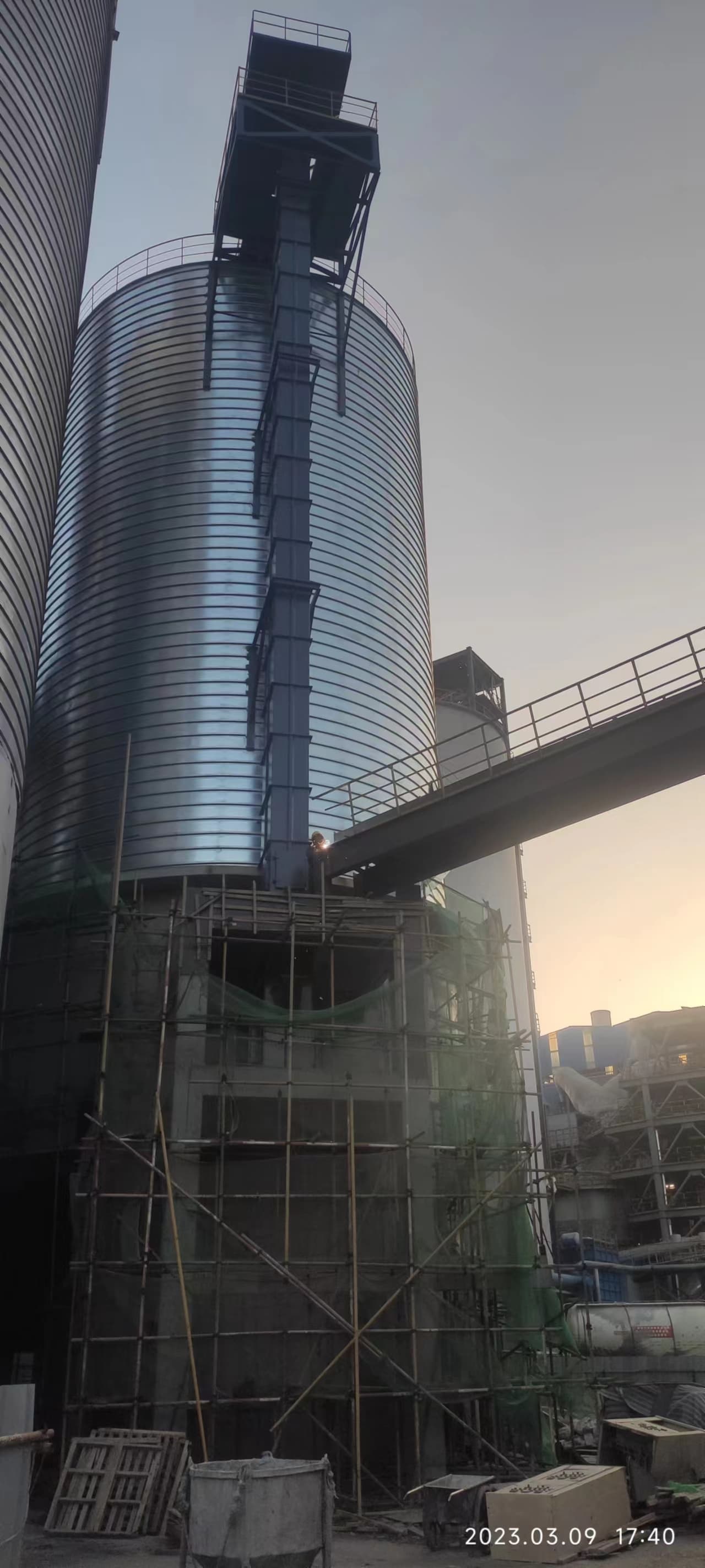 出货快的北京镀锌卷板仓厂家