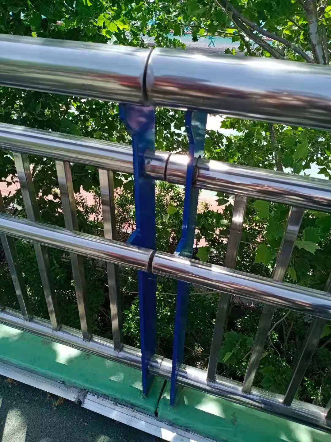 儋州市防撞护栏生产地址