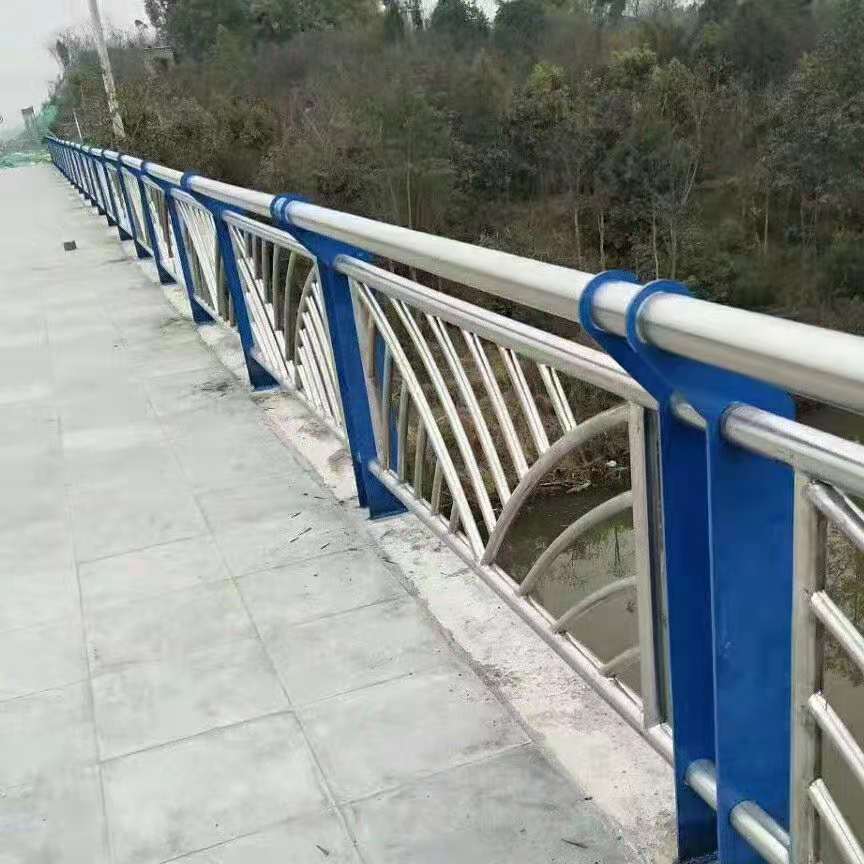 儋州市防撞护栏生产地址